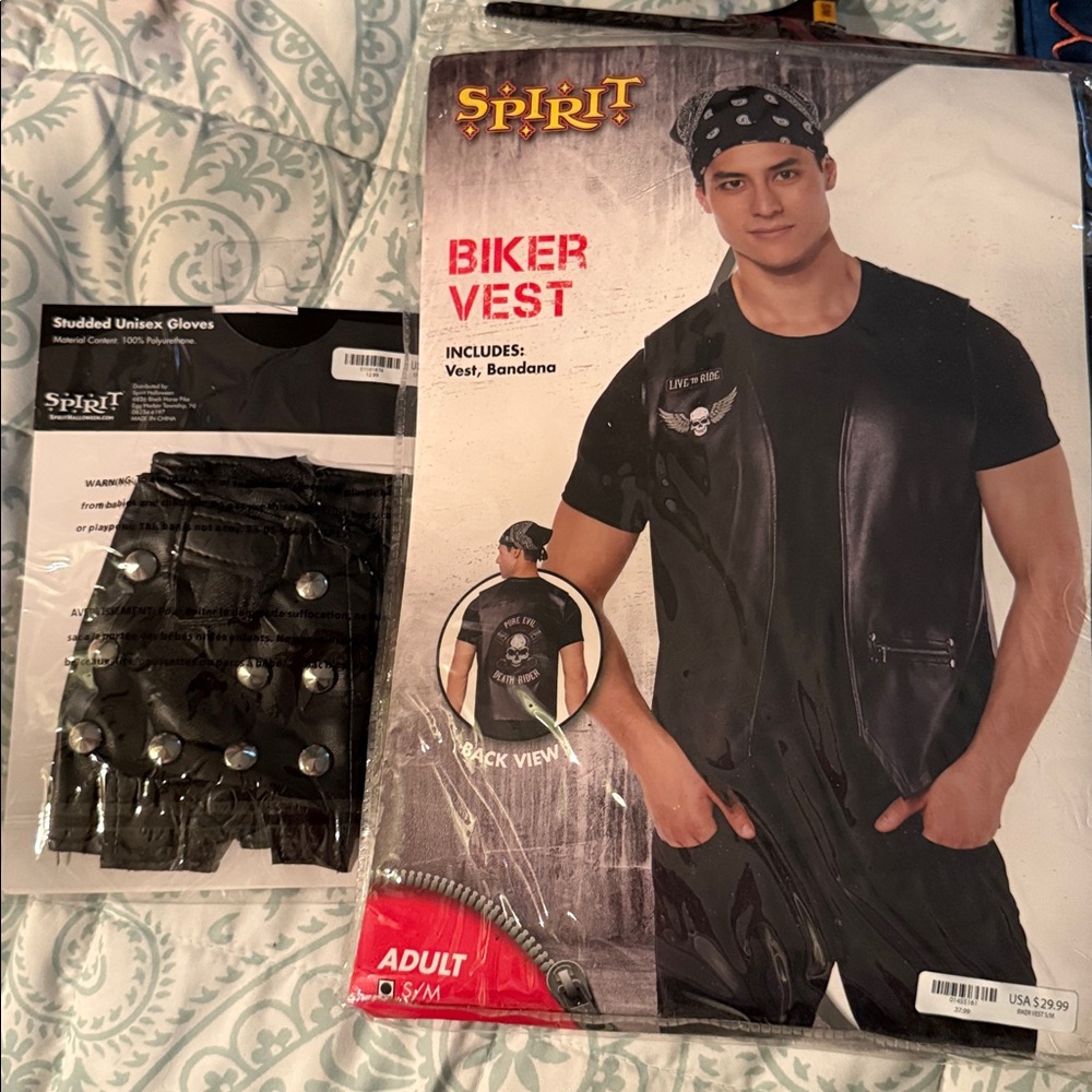 Spirit Black Biker Vest and gloves